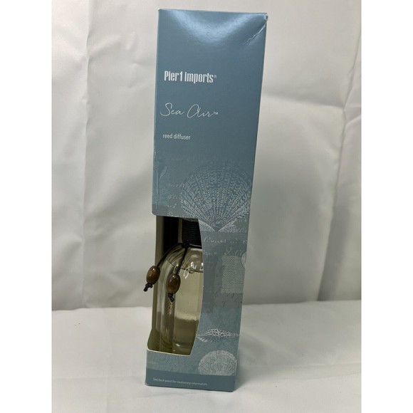 PIER 1 ONE IMPORTS Reed Diffuser SEA AIR (Jasmine Lilac Gardenia) 10 oz SEALED - Picture 1 of 7